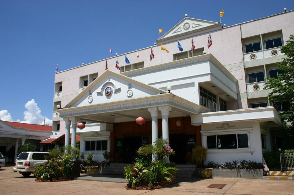 Sakol Grand Palace Hotel Sakon Nakhon Exterior foto